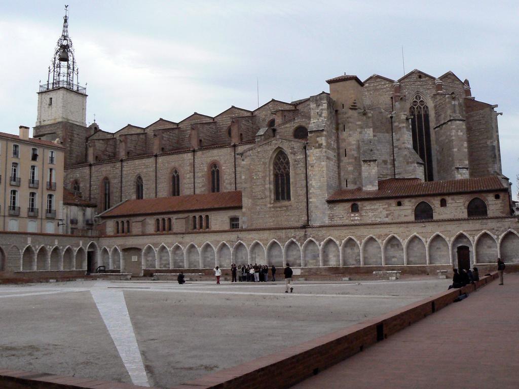 Le 27 Perpignan Exterior foto